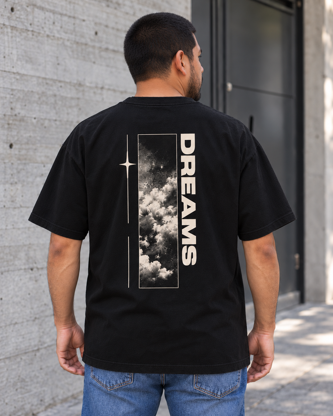 Playera Dreams de MINIMALISTIC URBAN, negra, vista trasera